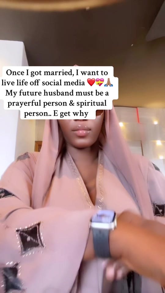 Post 10 by Aaishah📿❤️ on TikTok (video)
