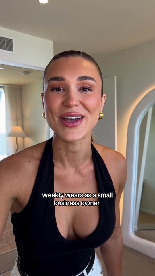 Post 4 by Sylk Swim on TikTok (video)