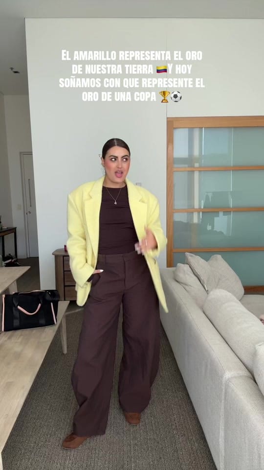 Post 1 by Catalina on TikTok (video)