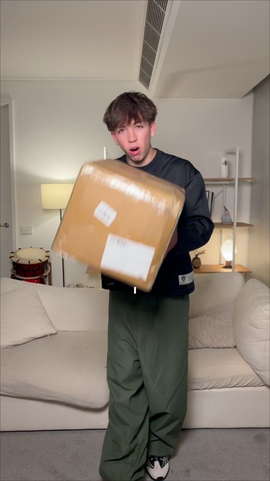 Post 6 by kenaivanrietvelde on TikTok (video)