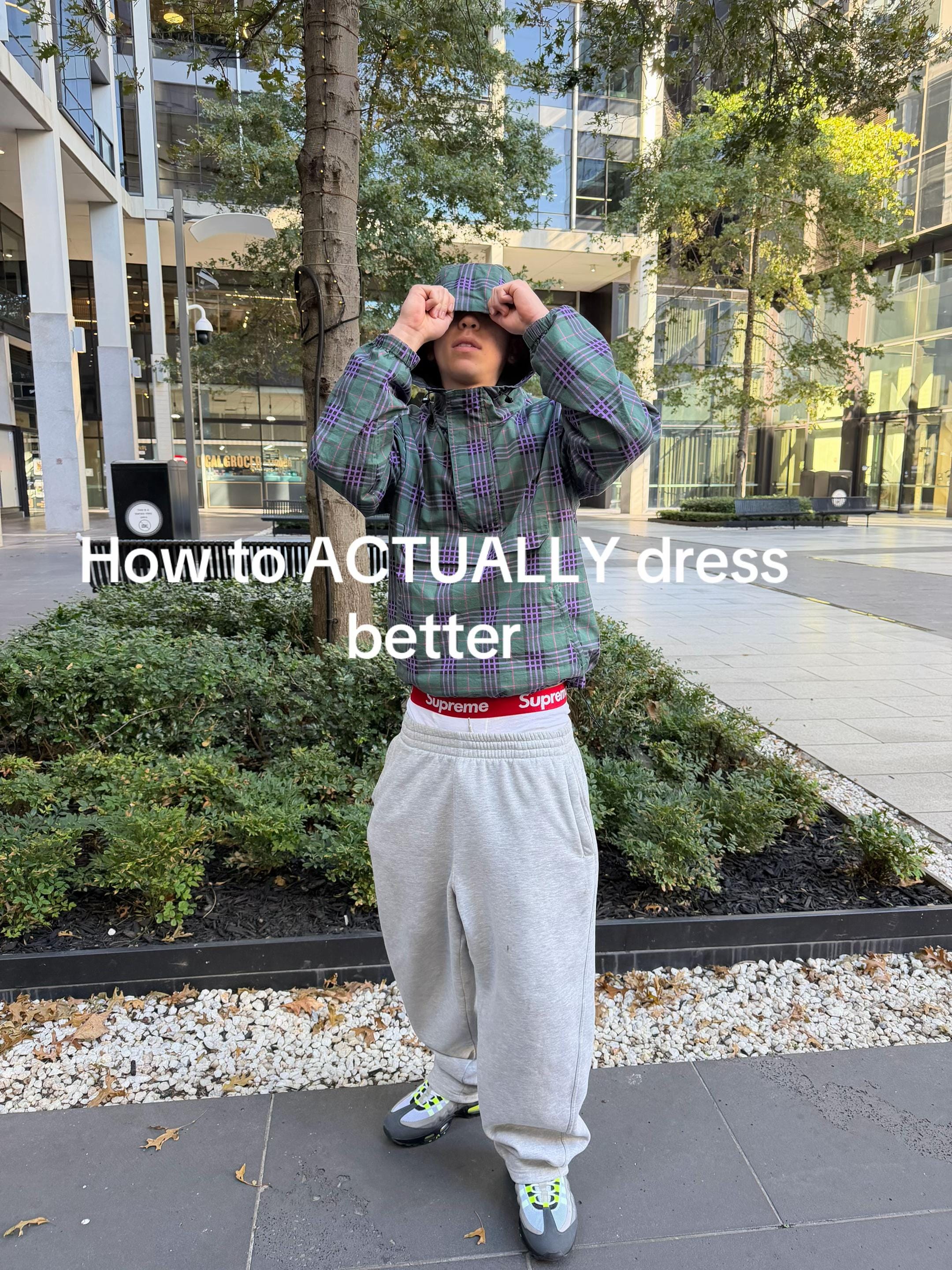 Post 5 by kenaivanrietvelde on TikTok (video)