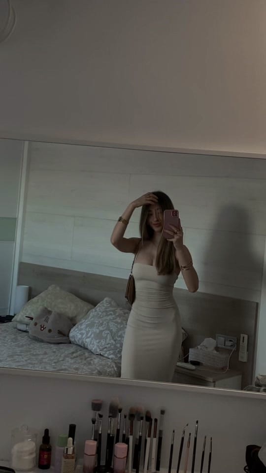 Post 10 by Aiiinnnoooa on TikTok (video)