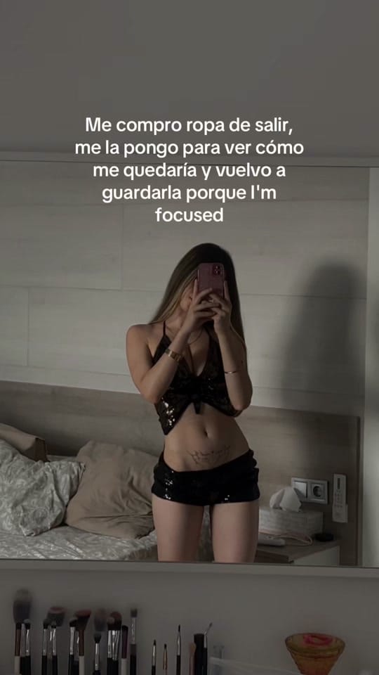Post 6 by Aiiinnnoooa on TikTok (video)