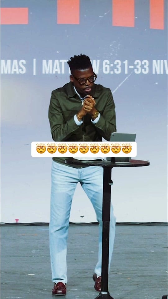 Post 2 by Hollis Thomas on TikTok (video)