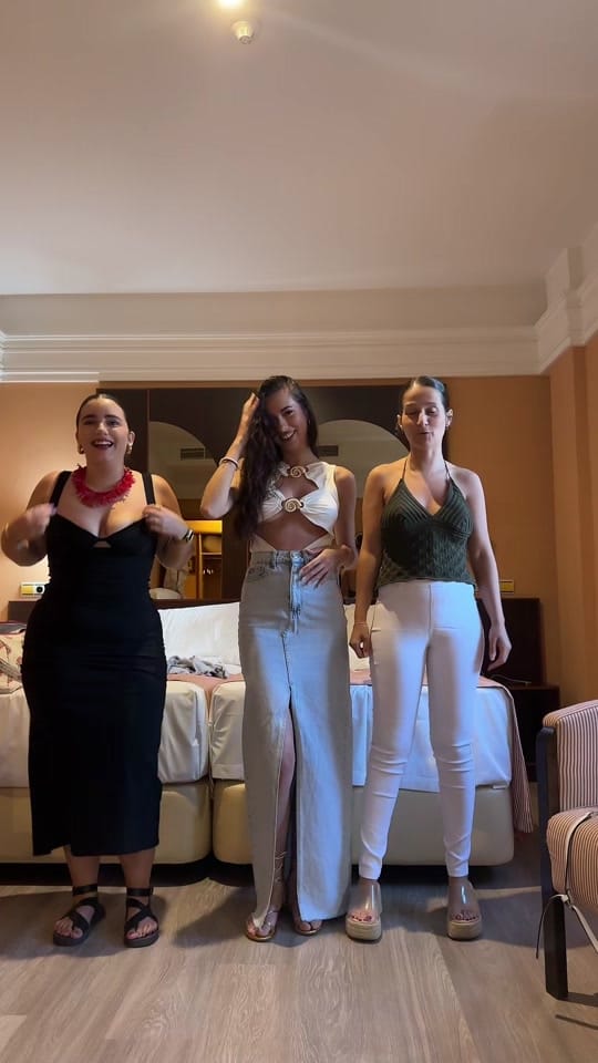 Post 3 by Evittrece on TikTok (video)
