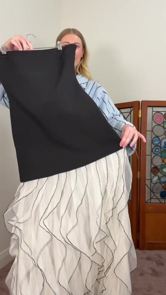 Post 1 by Juvelle on TikTok (video)