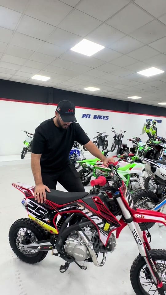 Post 9 by Motosapollo.com on TikTok (video)