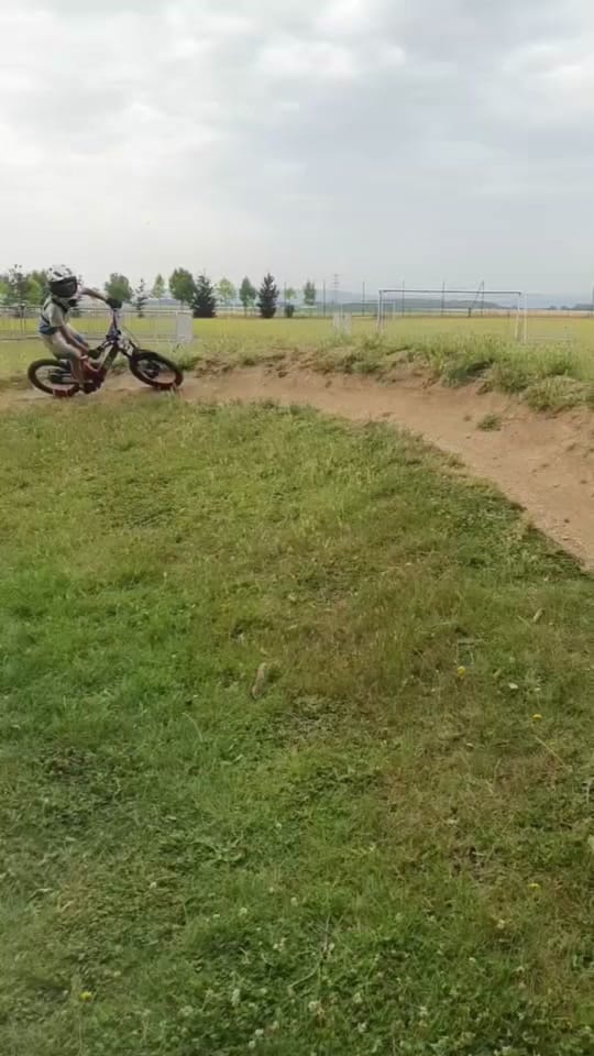 Post 7 by Motosapollo.com on TikTok (video)