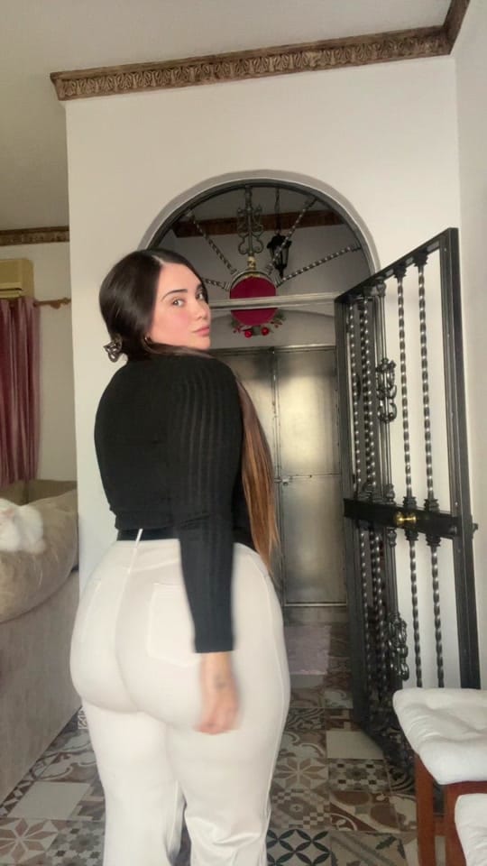 Post 3 by Estela Navarro on TikTok (video)