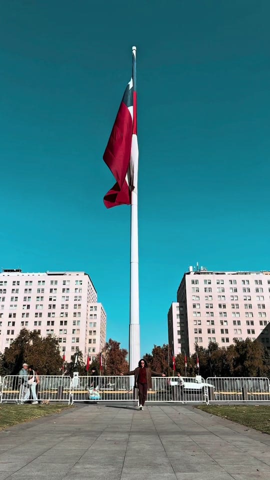 Post 8 by Lara Klart on TikTok (video)