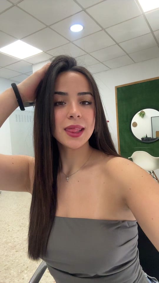 Post 8 by Lucia Melado on TikTok (video)
