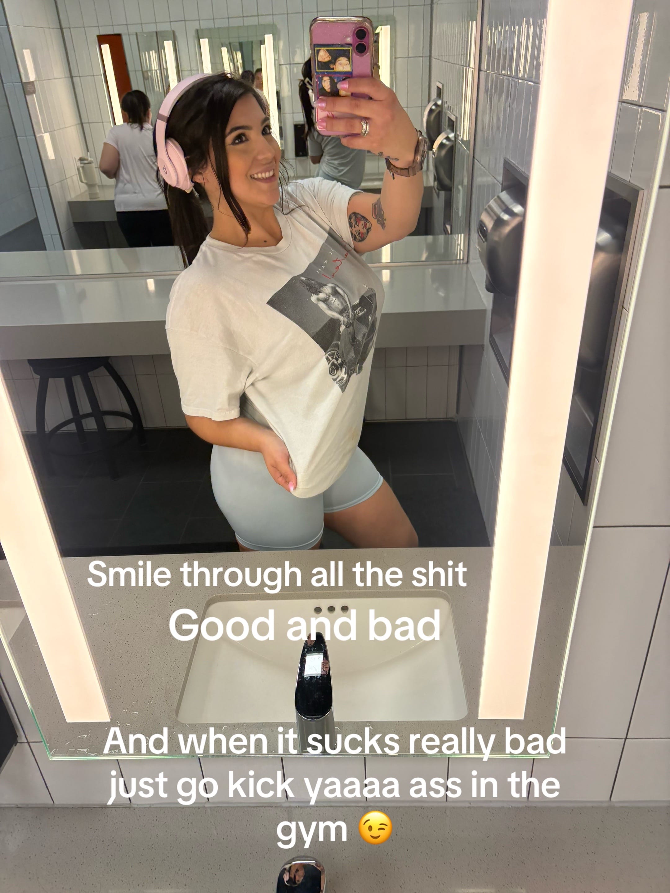 Post 8 by stormiebb on TikTok (video)