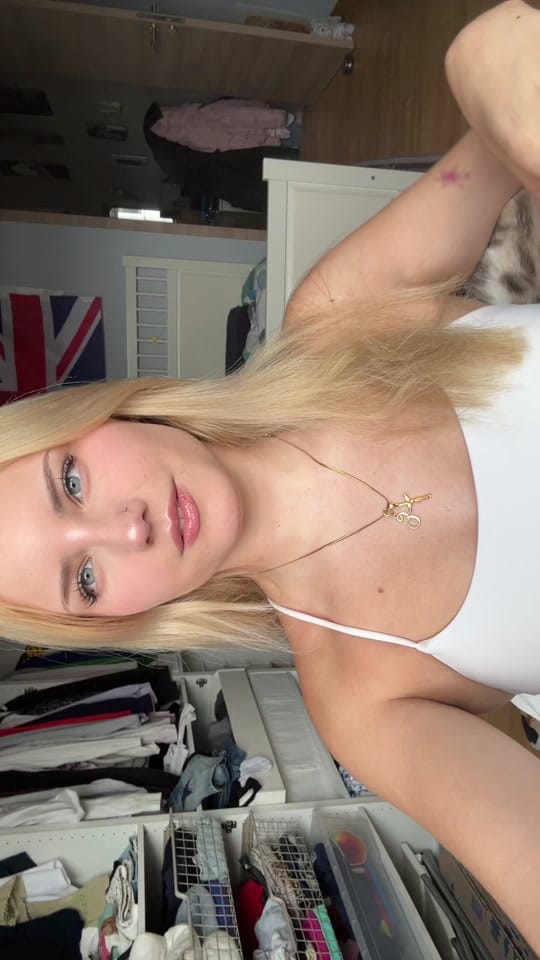 Post 7 by ⭐️ on TikTok (video)