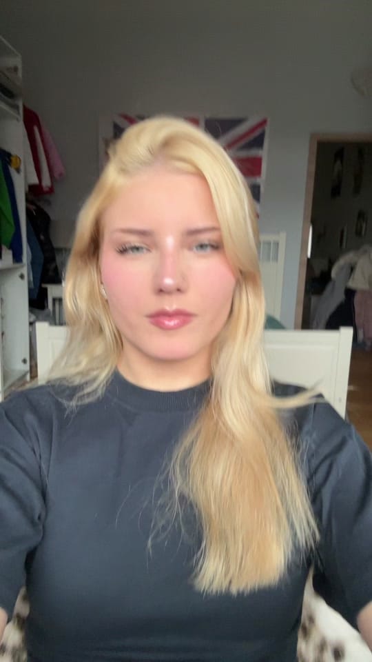Post 2 by ⭐️ on TikTok (video)