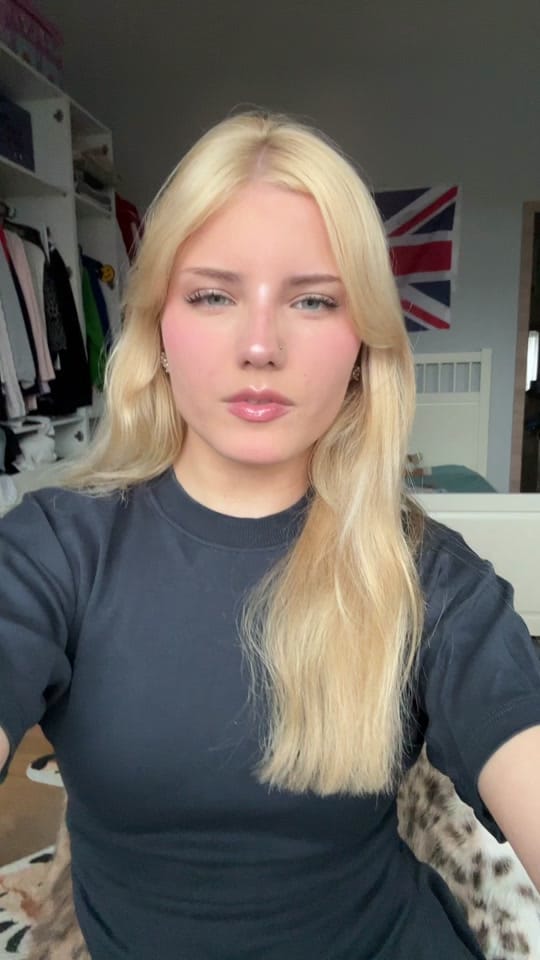 Post 4 by ⭐️ on TikTok (video)