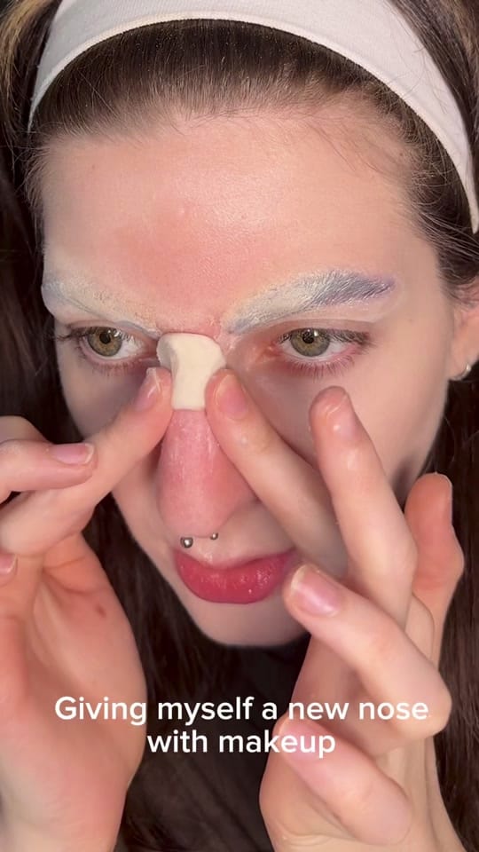 Post 2 by Sophie on TikTok (video)