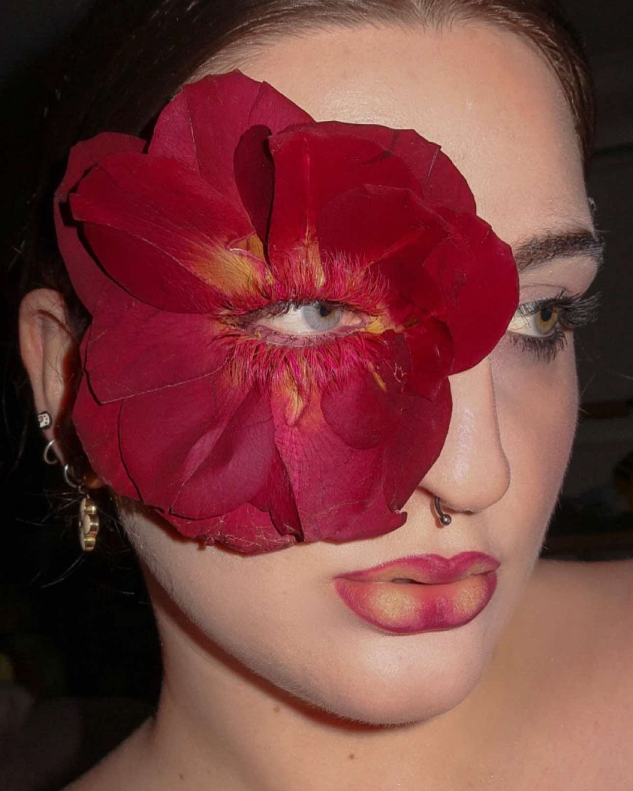 Post 10 by Sophie on TikTok (video)