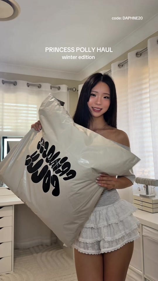 Post 3 by daphne on TikTok (video)
