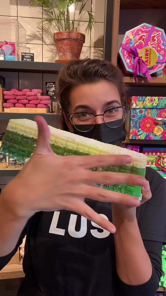 Post 8 by Lush sevilla on TikTok (video)