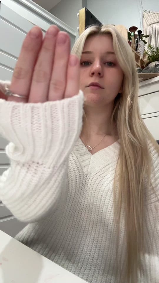 Post 9 by ssydneylynn on TikTok (video)