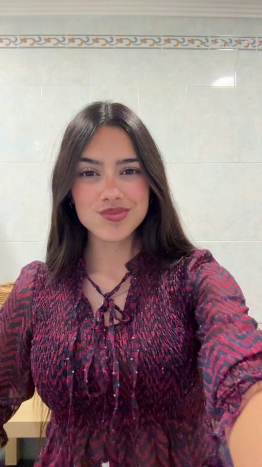 Post 4 by Amparo Martínez 🇪🇸 on TikTok (video)