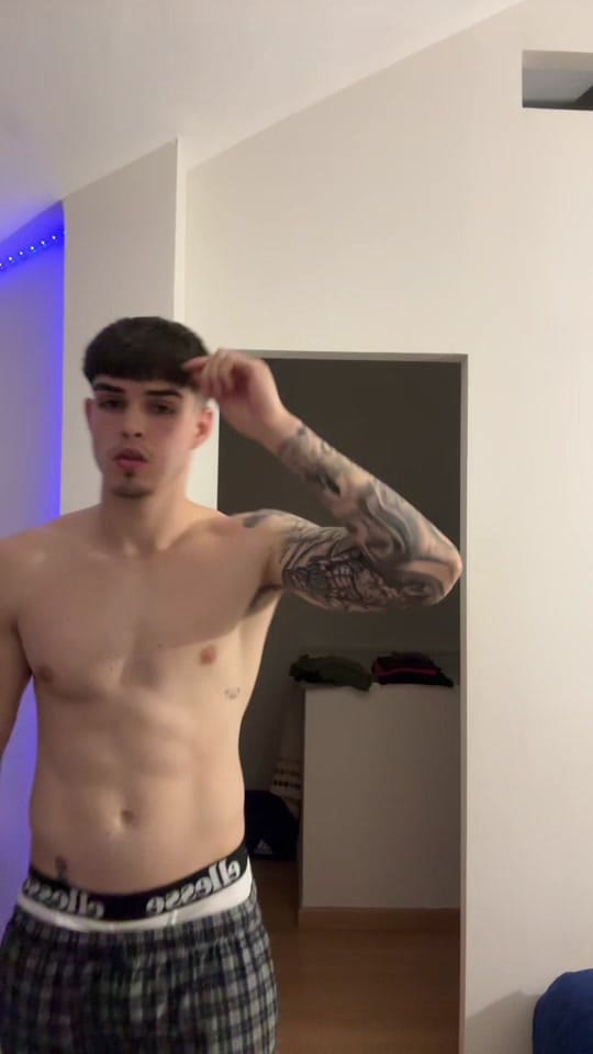 Post 2 by 🧛🏼 on TikTok (video)