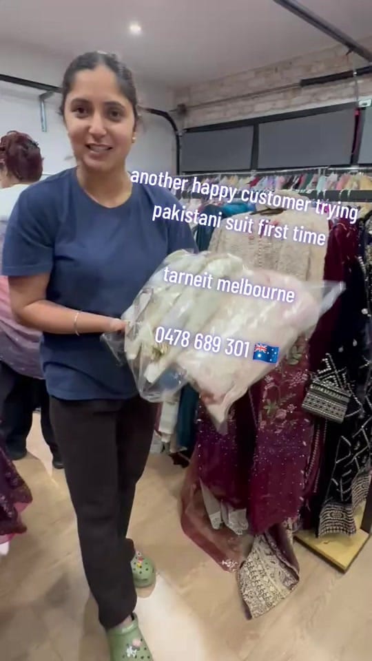 Post 4 by LibasByKiranAsad 🇦🇺 on TikTok (video)