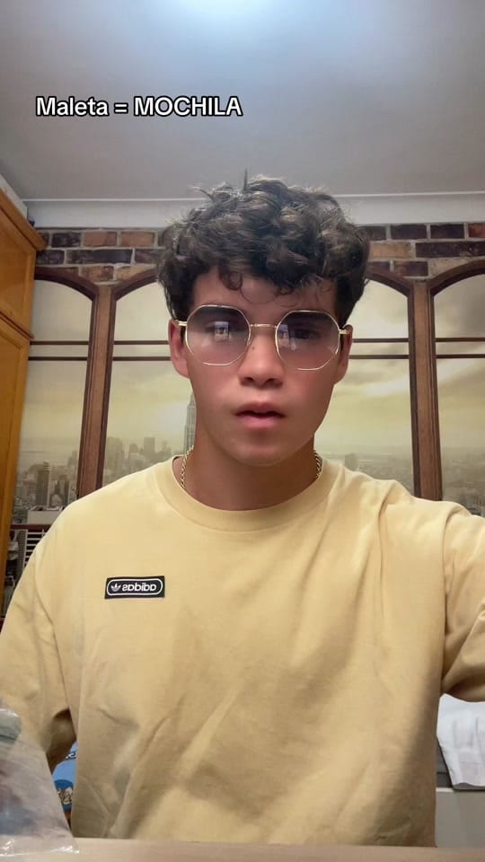 Post 3 by Chriss González on TikTok (video)