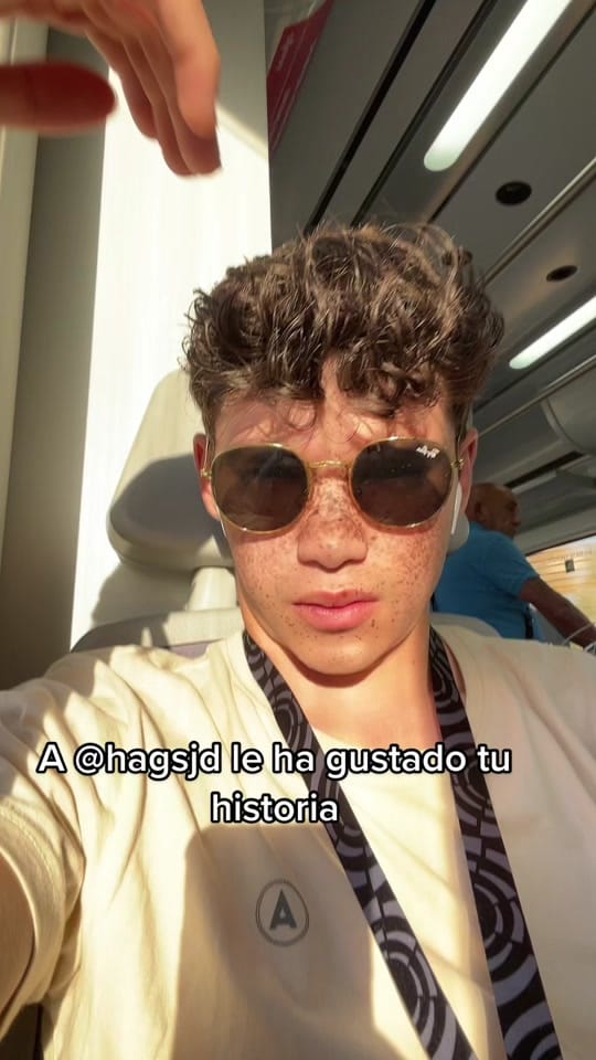 Post 8 by Chriss González on TikTok (video)