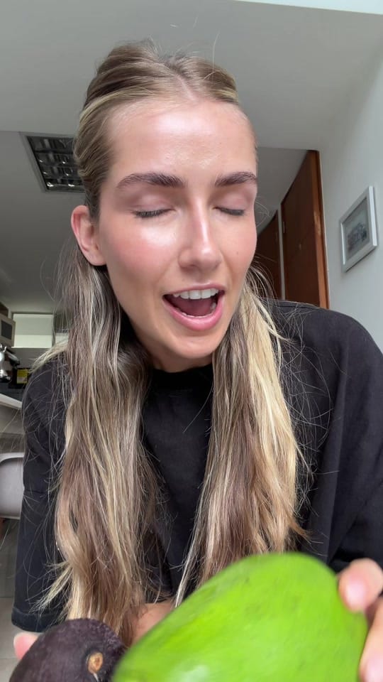 Post 10 by Chelsea Johnston on TikTok (video)