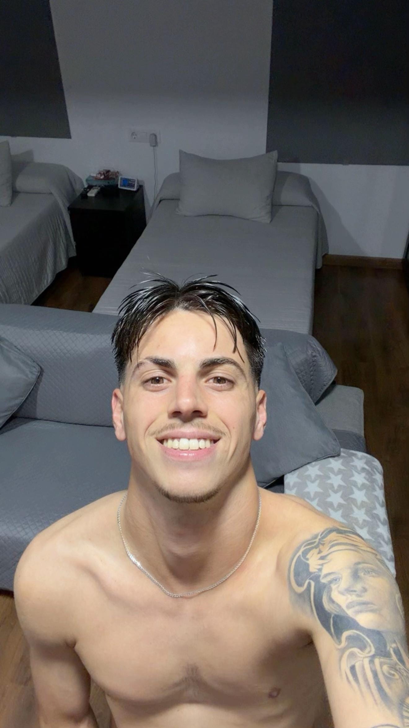 Post 1 by Jmisffutjr10 on TikTok (video)