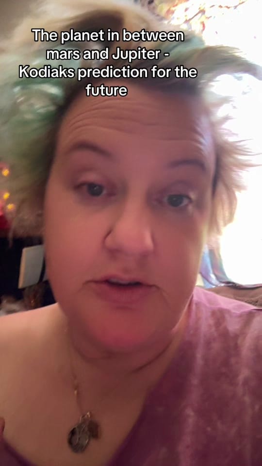 Post 2 by Starlady on TikTok (video)