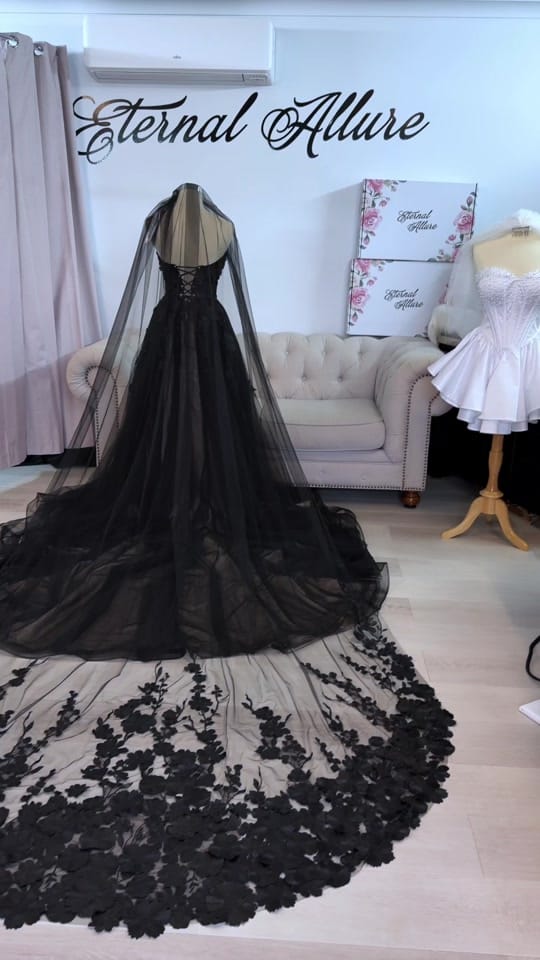 Post 3 by Eternal Allure on TikTok (video)