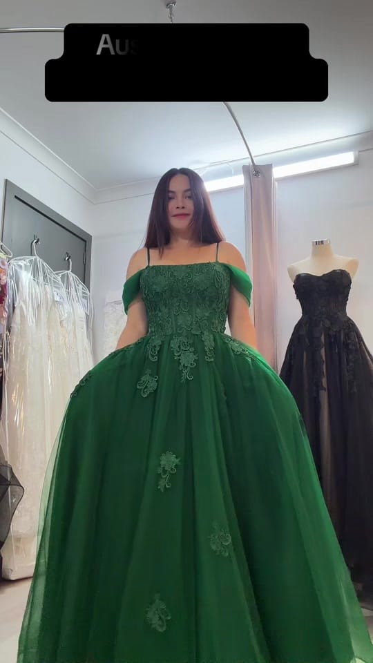 Post 4 by Eternal Allure on TikTok (video)