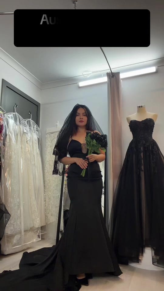 Post 6 by Eternal Allure on TikTok (video)