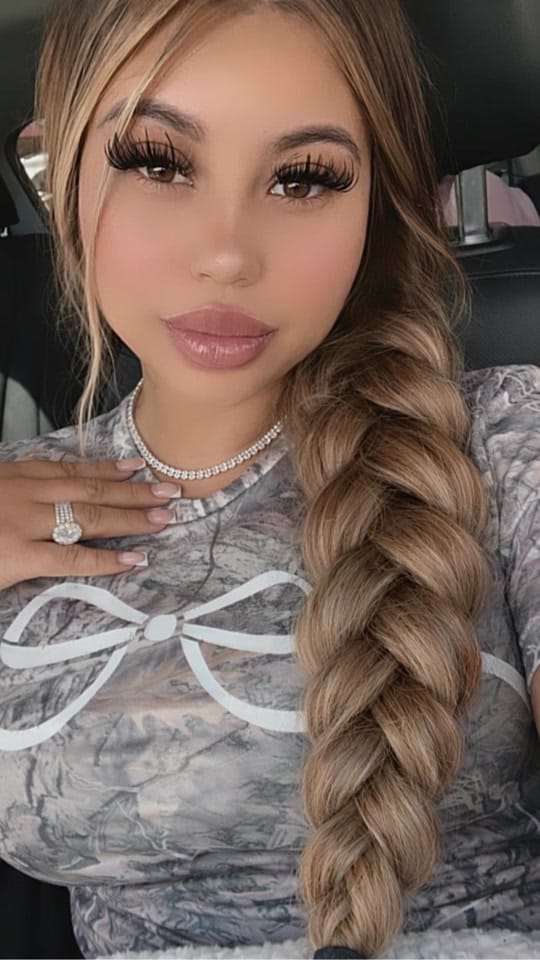 Post 8 by Chanel.babiiee✨ on TikTok (video)