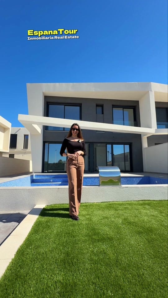 Post 7 by Real Estate Costa Blanca on TikTok (video)