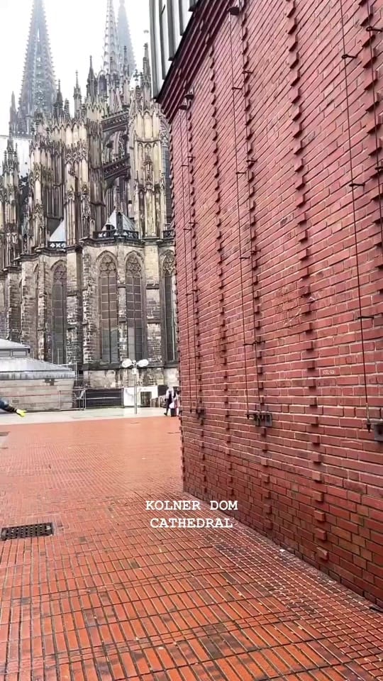 Post 4 by hedirjo on TikTok (video)