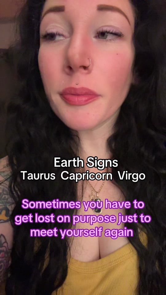 Post 8 by Robin✨🌙 on TikTok (video)