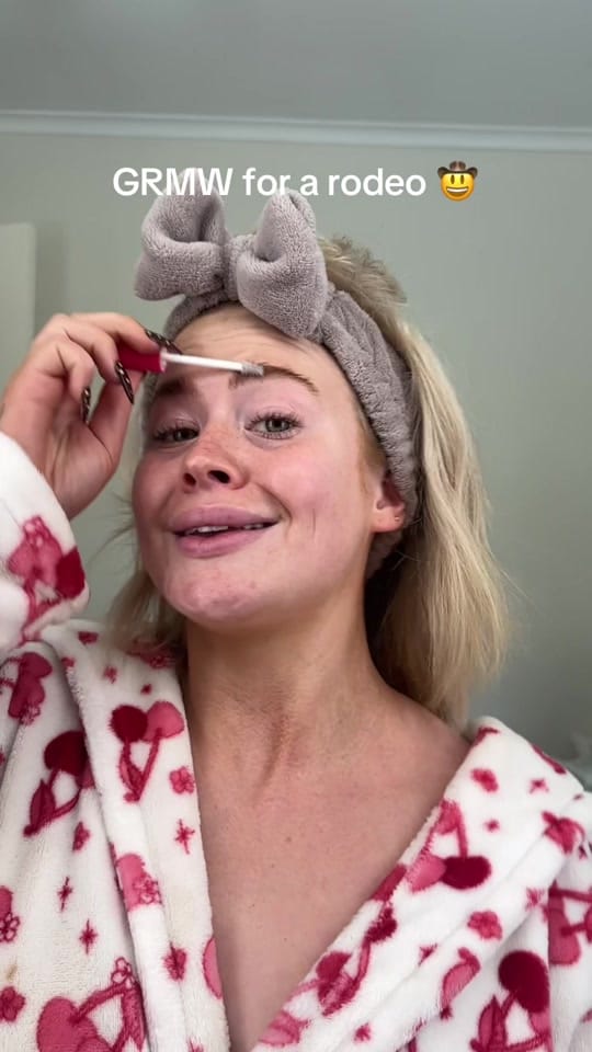 Post 8 by Tash Oakes on TikTok (video)