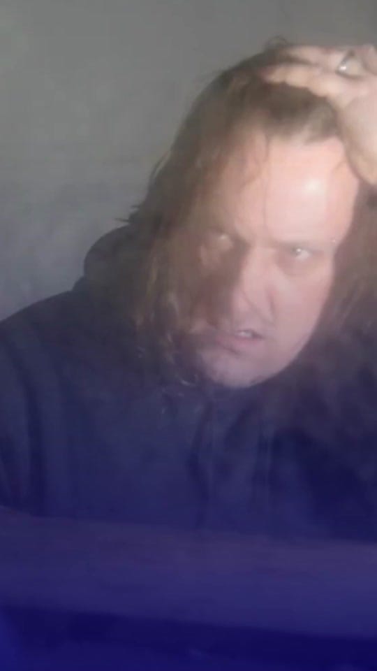 Post 8 by Liberadict on TikTok (video)