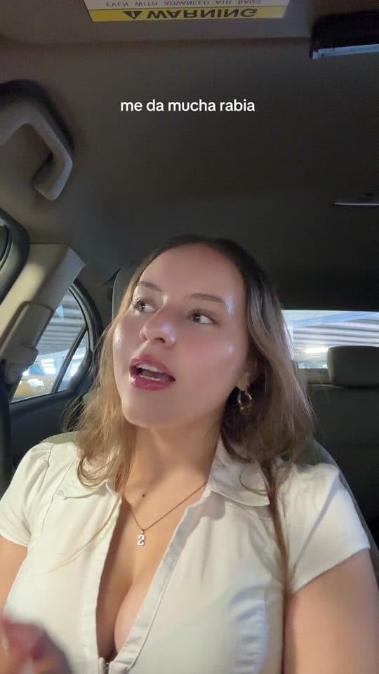 Post 4 by Sofia 🤍 on TikTok (video)
