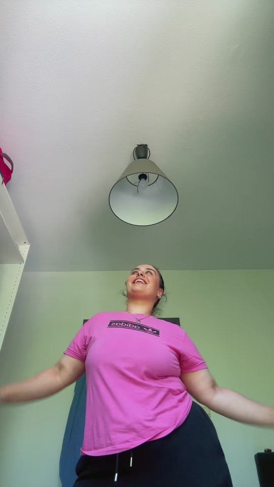 Post 3 by Anitaa Delgado on TikTok (video)