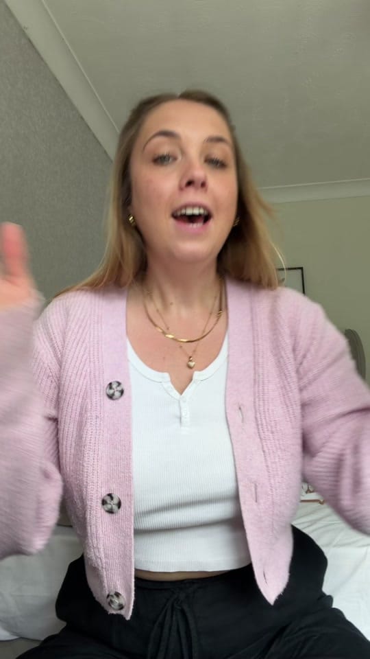 Post 6 by georgiachurchill on TikTok (video)