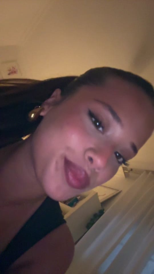 Post 3 by daniela on TikTok (video)