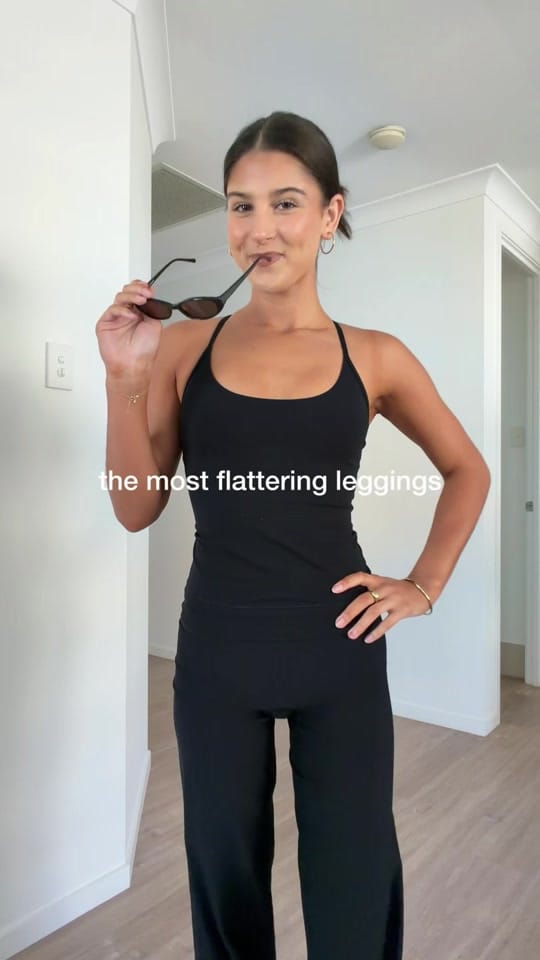 Post 8 by hol on TikTok (video)