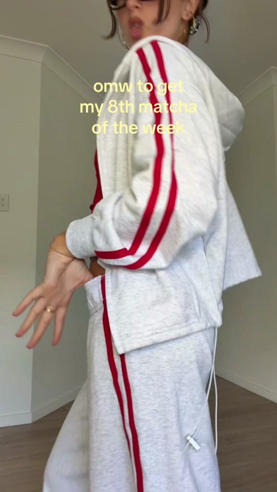 Post 7 by hol on TikTok (video)