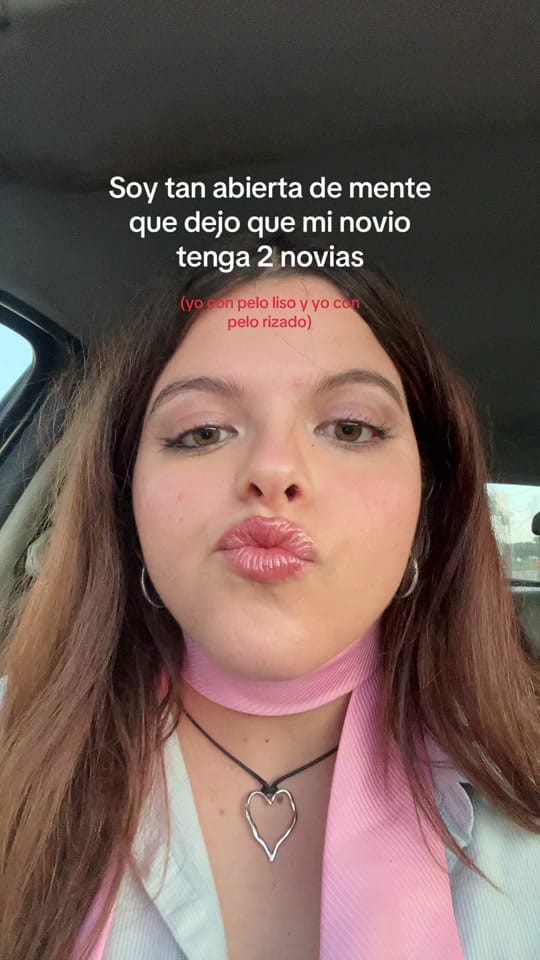 Post 9 by Clau💅🏻💿🌻🌌 on TikTok (video)