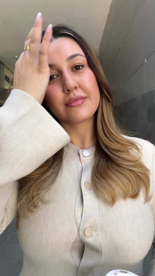 Post 7 by saaraatonin_ on TikTok (video)