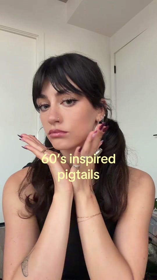 Post 1 by Sydney Frost on TikTok (video)